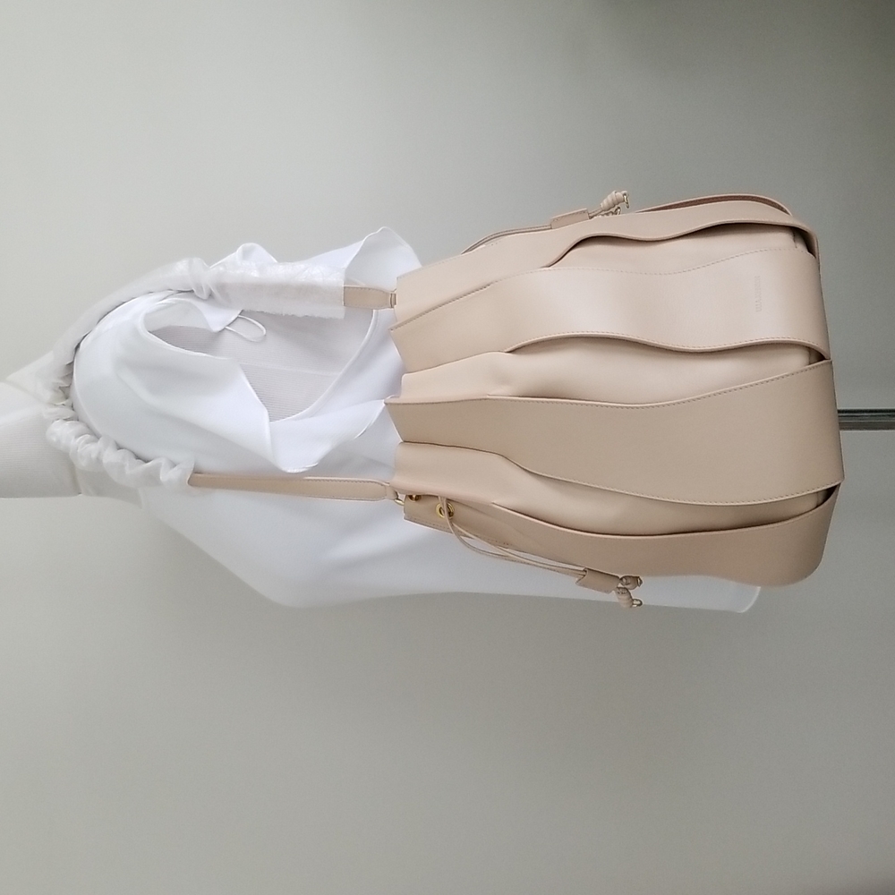 New Ulla Johnson Lotus Pleated Leather Bucket Bag - Picture 4 of 12